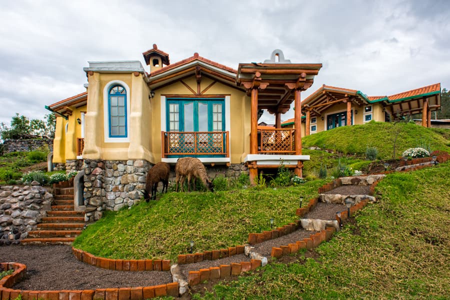 Lodge Llullu Llama, Isinlivi près de la lagune Quilotoa